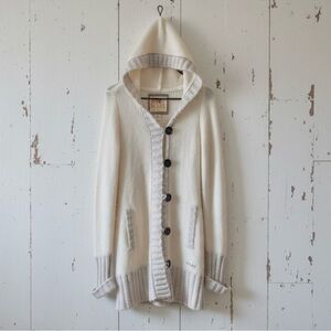 Bella Swan Breaking Dawn ALT Color Billabong Dharma Cardigan